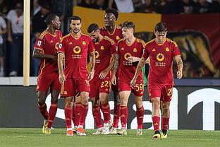 阿斯报：西班牙国家队赴客场忘带装备，无球鞋&手套影响球员训练